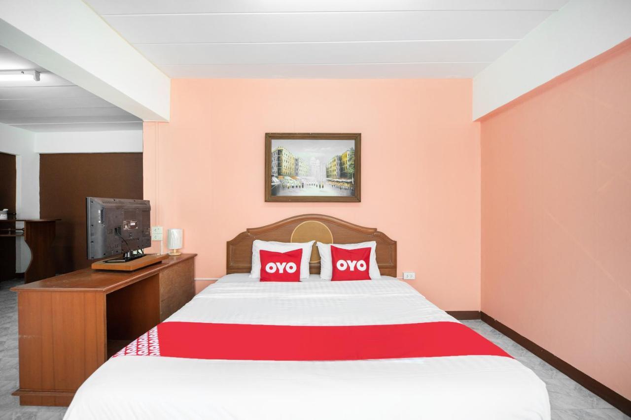 Hotel Oyo 519 B Min Airport à Bangkok Extérieur photo