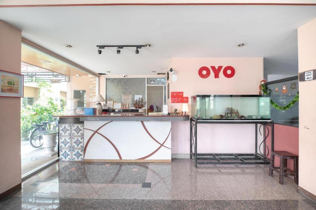 Hotel Oyo 519 B Min Airport à Bangkok Extérieur photo