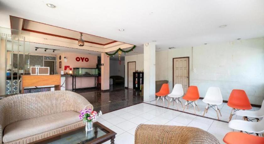 Hotel Oyo 519 B Min Airport à Bangkok Extérieur photo